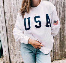Load image into Gallery viewer, USA CREWNECK - Cape Crew